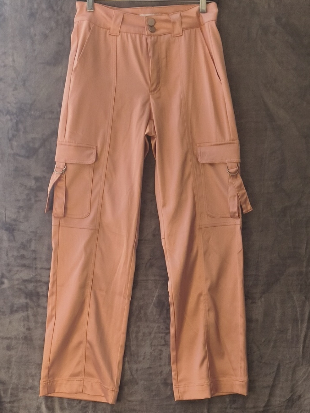 Love Fire Woman's Cargo Pants in Dusty Rose, Size 5, 31 In Length, Zip Closure